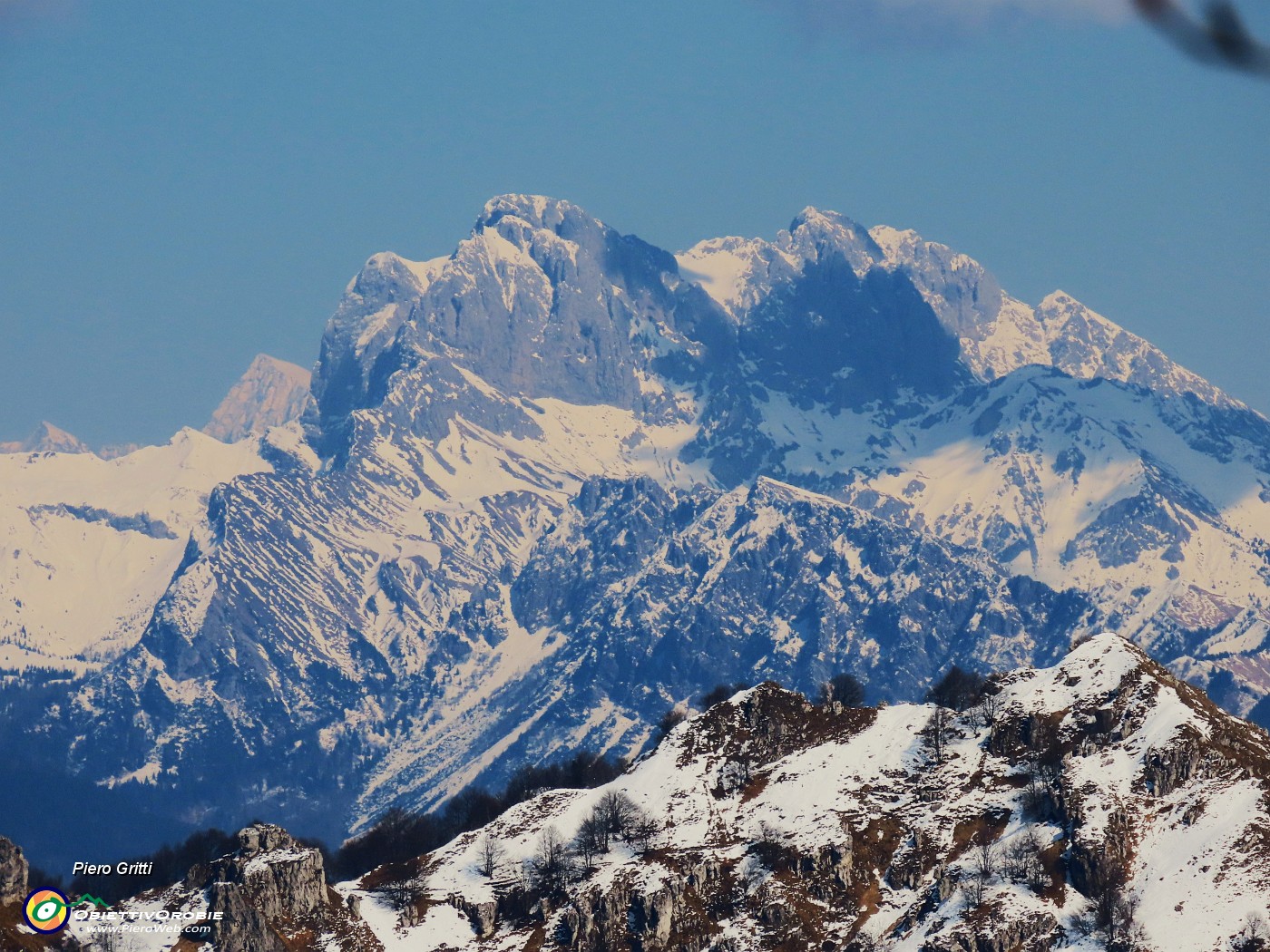 59 Zoom in Presolana (2521 m).JPG